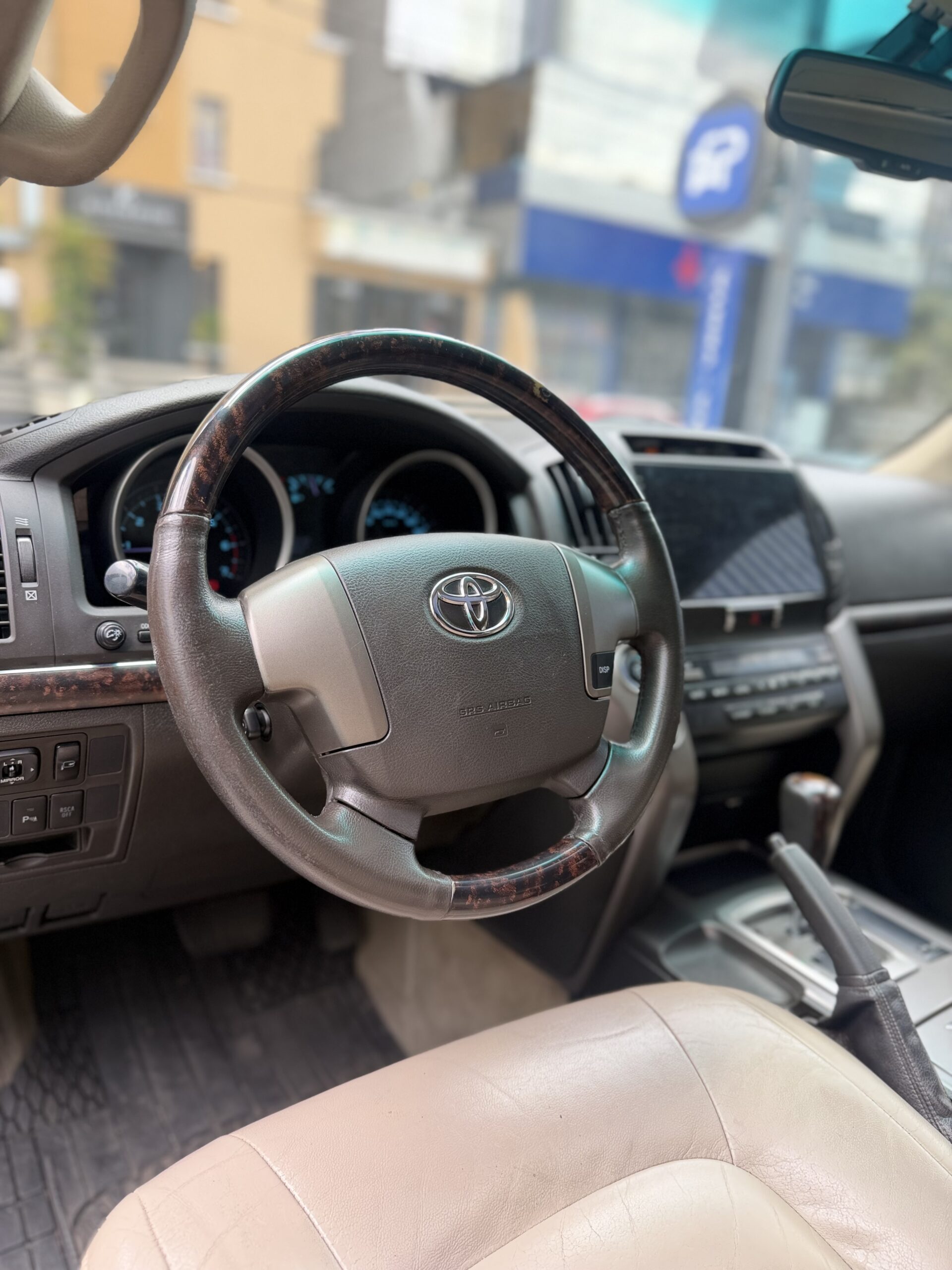 TOYOTA – LAND CRUISER 200 AC 4.7 5p 4X4 TA