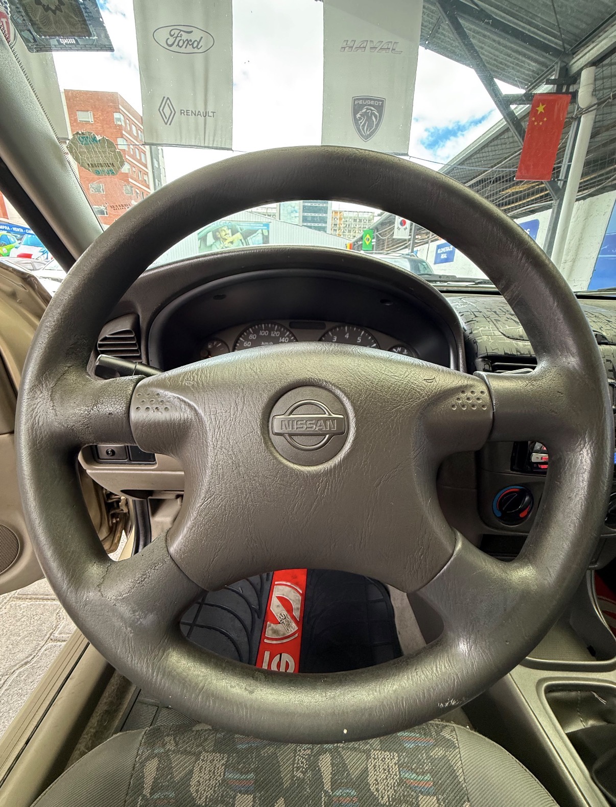 NISSAN – SENTRA 1.8 5p 4×2 TM