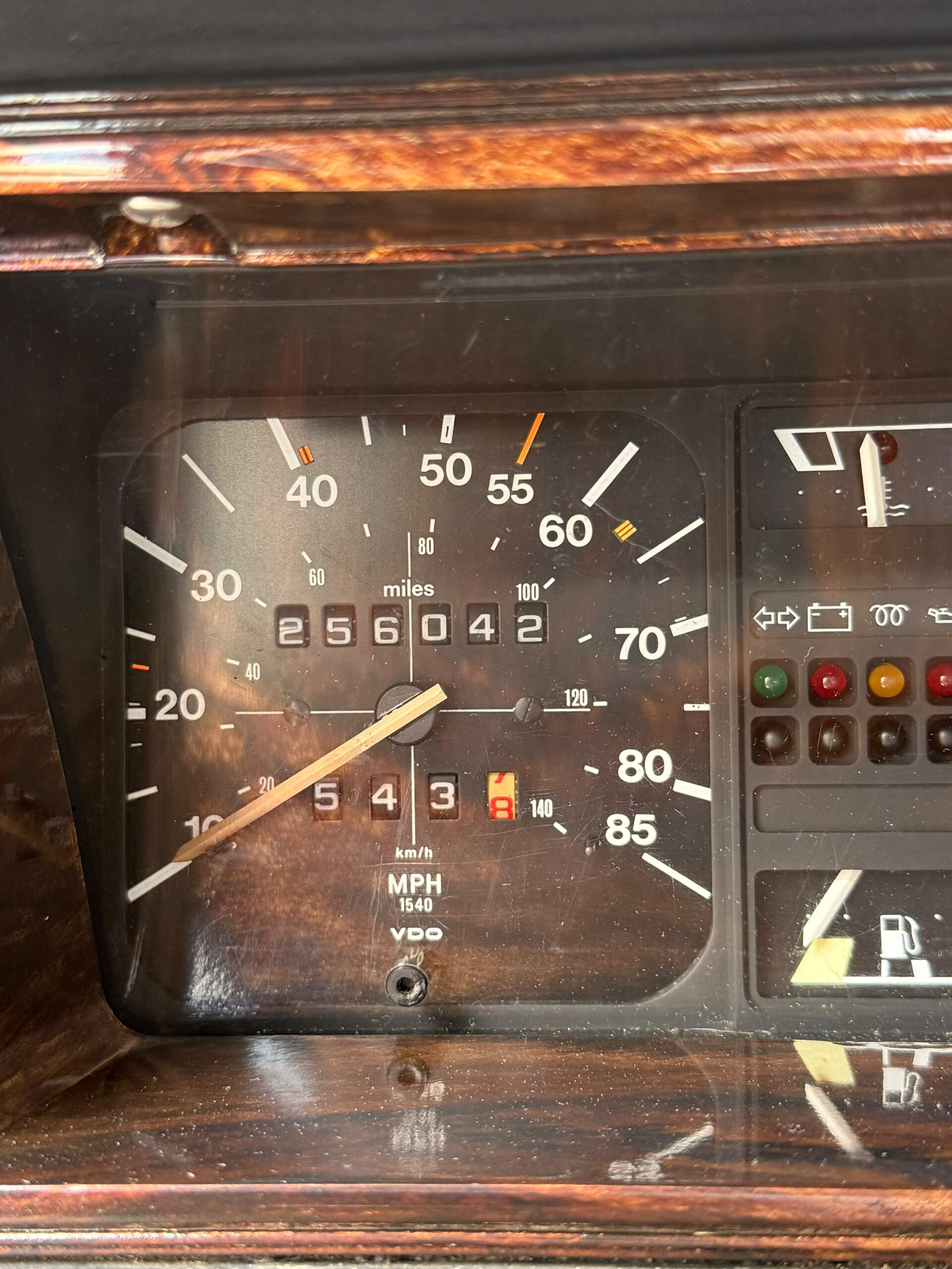 VOLKSWAGEN – CADDY 1.6 3p 4×2 TM
