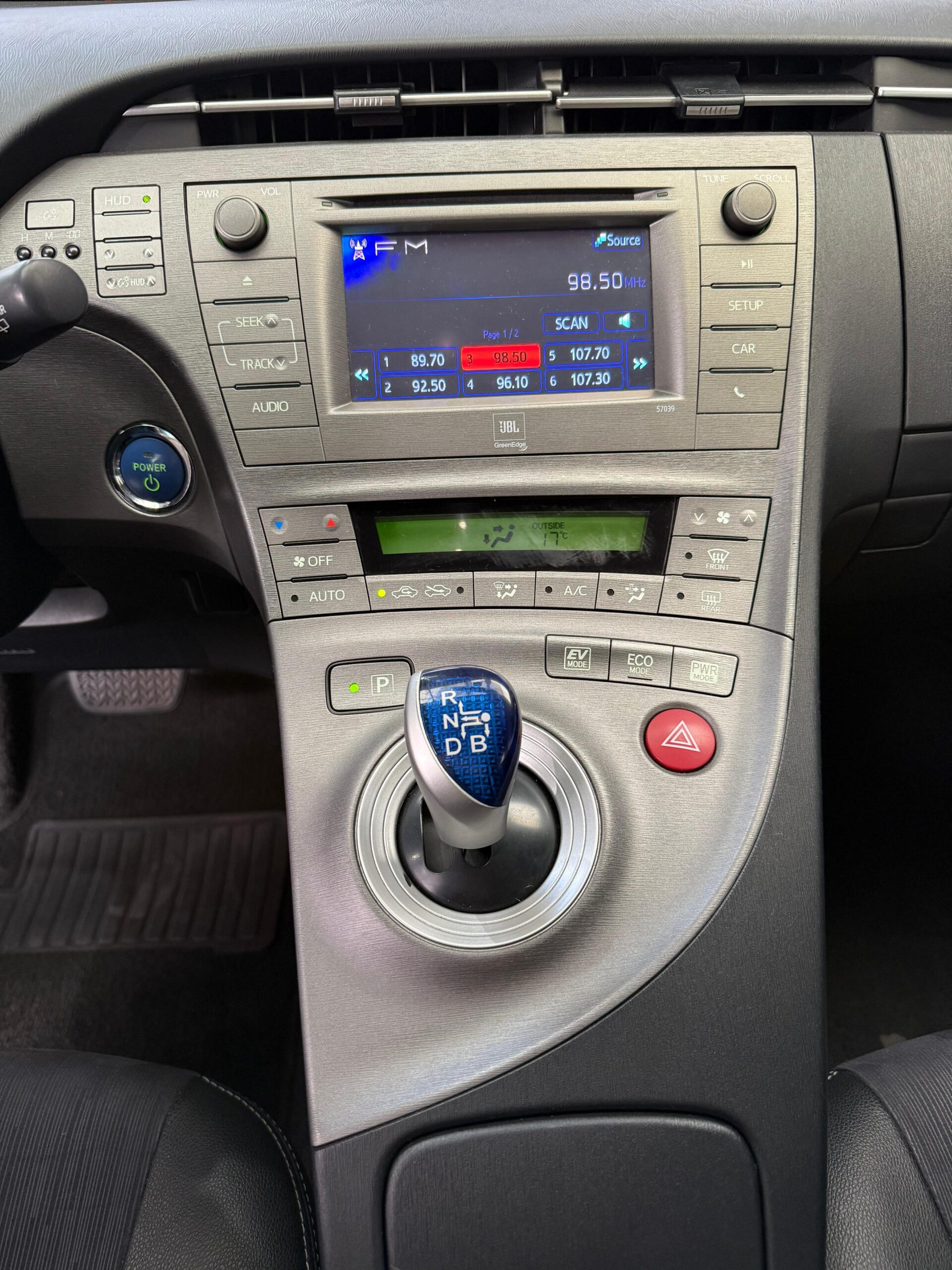 TOYOTA – PRIUS 3G AC 1.8 5p 4×2 TA