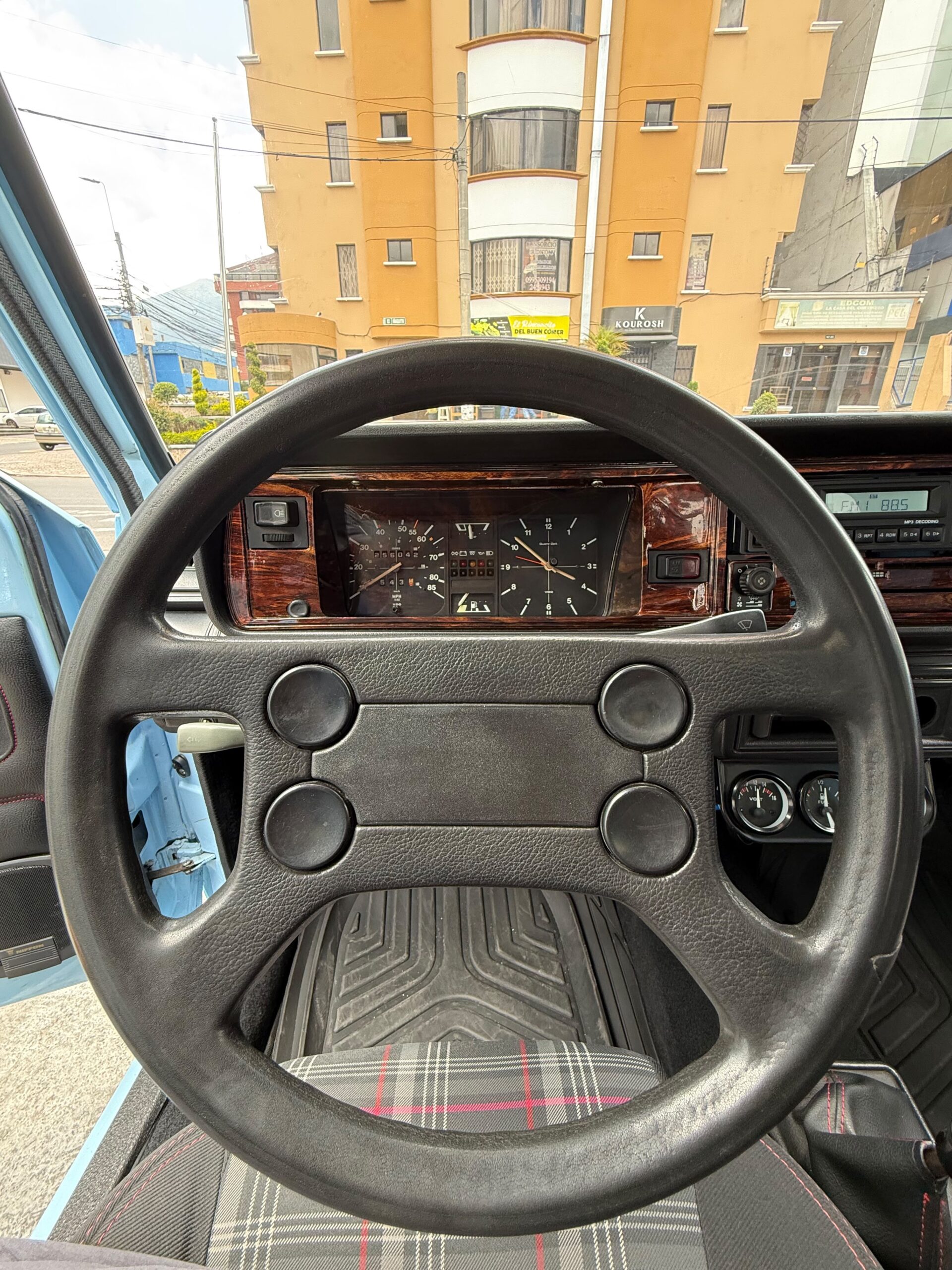VOLKSWAGEN – CADDY 1.6 3p 4×2 TM